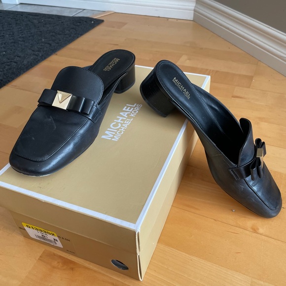 Michael Kors Loafers - Picture 2 of 4